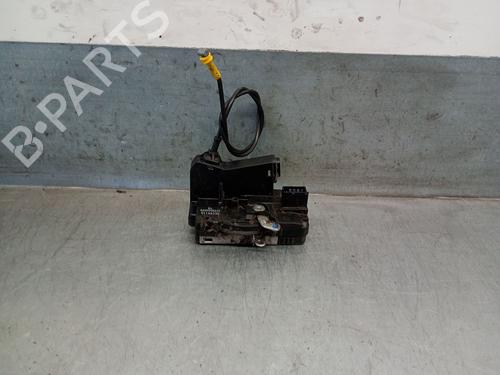 Used Front left lock OPEL VIVARO A Van (X83) 1.9 DTI (F7) (101 hp) 28729043