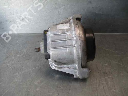 Used Engine mount BMW 3 Touring (E91) 318 d (143 hp) 8763002