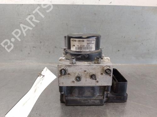 Used ABS pump ABS pump TOYOTA YARIS (_P13_) 1.0 (KSP130) (72 hp) 33873328 33873328