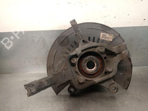 Used Right front steering knuckle KIA SORENTO III (UM) 2.2 CRDi (200 hp) 27512861