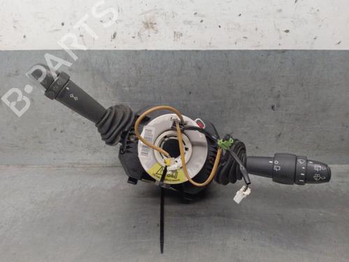 Used Headlight switch Headlight switch FIAT STILO (192_) 1.9 JTD (192_XE1A) (115 hp) 40526602 40526602