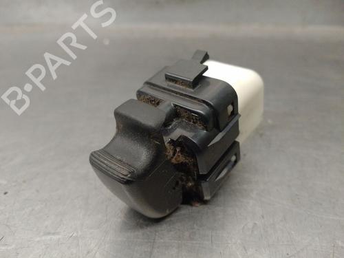 Used Left rear window switch Left rear window switch MITSUBISHI SPACE WAGON (N9_W, N8_W) 2.4 GDI (N84W) (150 hp) 40611153 40611153