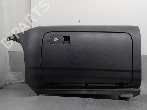 Used Glove box VW GOLF VI (5K1) 1.6 TDI (105 hp) 17807318