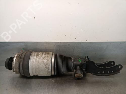 Used Right front shock absorber Right front shock absorber VW TOUAREG (7LA, 7L6, 7L7) 2.5 R5 TDI (174 hp) 19020542 19020542
