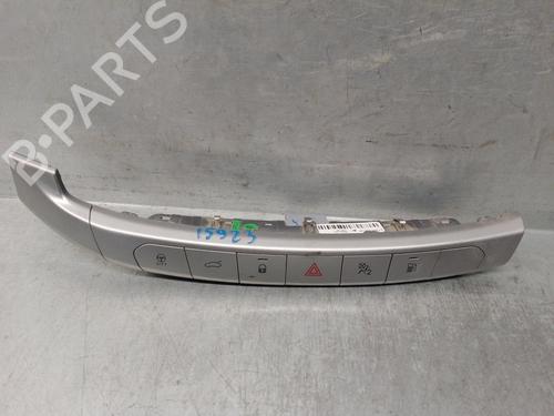 Used Warning switch FIAT TIPO Saloon (356_, 357_) 1.4 LPG (356SXF1B) (120 hp) 12115972