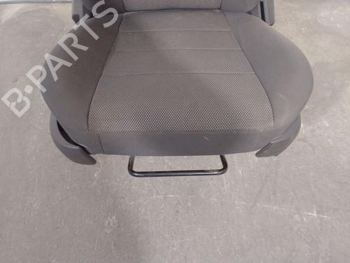 Left front seat CHRYSLER GRAND VOYAGER V (RT) 2.8 CRD | BP30539578C15