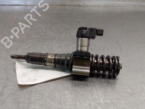 Inyector Inyector VW GOLF V (1K1) 2.0 TDI (170 hp) 37608164 37608164