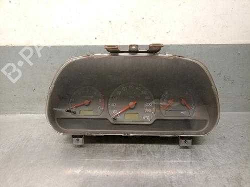 Used Instrument cluster VOLVO V40 Estate (645) 1.9 DI (95 hp) 31356754