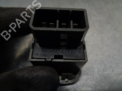 Left front window switch HYUNDAI ATOS (MX)  | BP13252093I27 