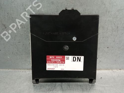 Elektronisk modul TOYOTA YARIS (_P13_) 1.5 Hybrid (NHP130_, NHP130) (101 hp) 27707667