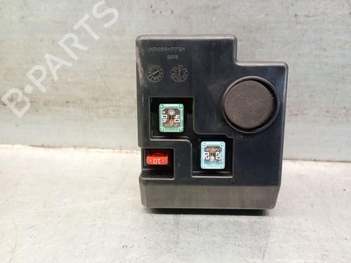 Used Fuse box KIA CARNIVAL / GRAND CARNIVAL III (VQ) 2.9 CRDi (185 hp) 23145575