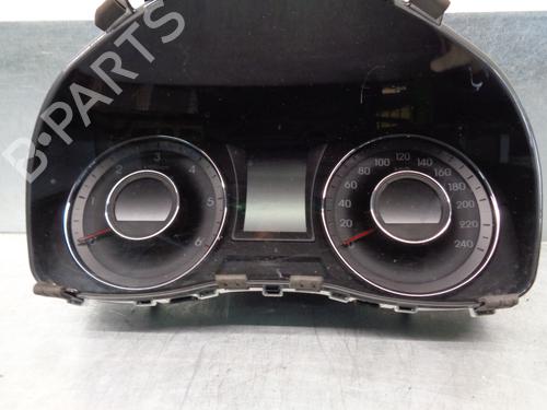 Instrument cluster HYUNDAI i40 I CW (VF)  | BP8411743C47 