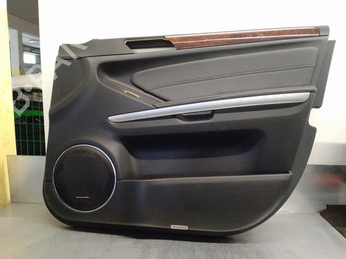Høyre frontpanel MERCEDES-BENZ GL-CLASS (X164) GL 450 4-matic (164.871) (340 hp) 13211399