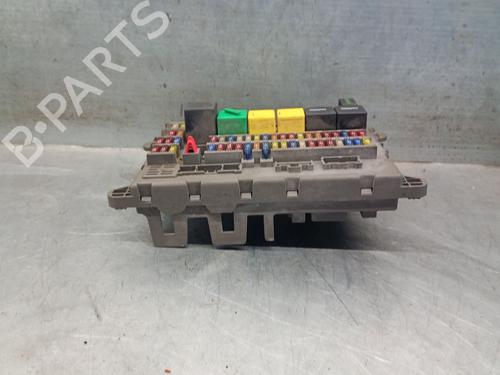 Fuse box LAND ROVER FREELANDER I (L314) 2.0 Td4 4x4 | BP25273646E1 