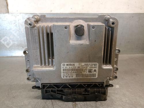 Used Engine control unit (ECU) Engine control unit (ECU) PEUGEOT PARTNER Box Body/MPV 1.6 HDi (90 hp) 33691334 33691334