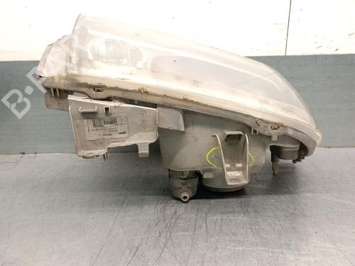 Right headlight PEUGEOT EXPERT Van (222) 2.0 HDI | BP29324979C29 