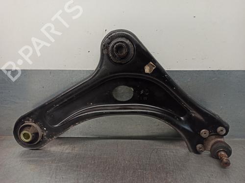 Used Right front suspension arm PEUGEOT 208 I (CA_, CC_) 1.2 PureTech 82 (82 hp) 15370148