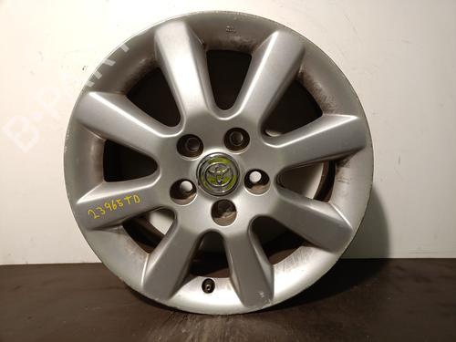 Used Rim TOYOTA AVENSIS (_T25_) 2.2 D-4D (ADT251_, ADT251R) (150 hp) 30460790