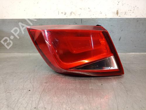 Used Left taillight Left taillight SEAT LEON ST (5F8) 1.5 TGi (131 hp) 39945682 39945682