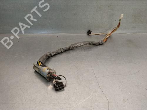 Used Ignition barrel PEUGEOT 205 II (20A/C) 1.8 Diesel (60 hp) 30338755