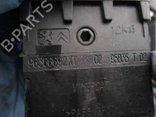 Headlight switch CITROËN C2 (JM_) 1.4 HDi | BP20247377I24 