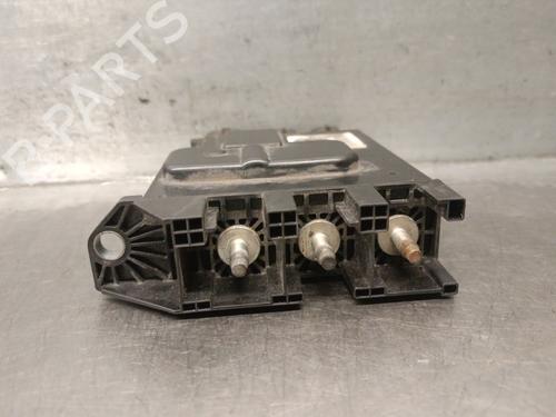 Fuse box RENAULT MEGANE III Hatchback (BZ0/1_, B3_) 1.6 16V (BZ1B, BZ1H) | BP38465516E1 - Image 4