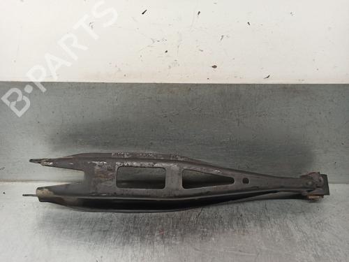 Højre bagtil bærearm SUBARU XV (_GP_) 2.0 i AWD (GP7, G33GP) (150 hp) 17335268