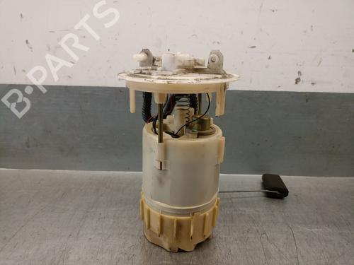 Used Fuel pump RENAULT MEGANE II Saloon (LM0/1_) 1.6 16V (LM1R, LM0C) (112 hp) 30279823