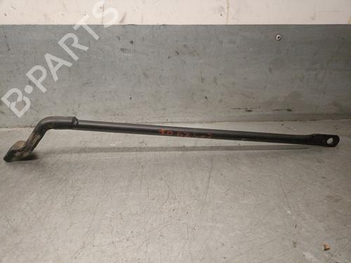 Used Front slam panel LAND ROVER DEFENDER Station Wagon (L316) 2.5 TDI 4x4 (L316) (113 hp) 21581421
