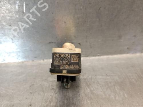 Electronic module VW TOUAREG (7P5, 7P6) 3.0 V6 TDI | BP28112948M83 