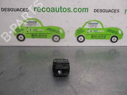 Used Right rear window switch HYUNDAI SANTA FÉ II (CM) 2.2 CRDi 4x4 (155 hp) 2713797