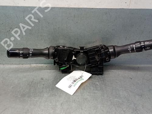 Mando luces TOYOTA YARIS VERSO (_P2_) 1.4 D-4D (NLP20_, NLP22_) (75 hp) 32669873