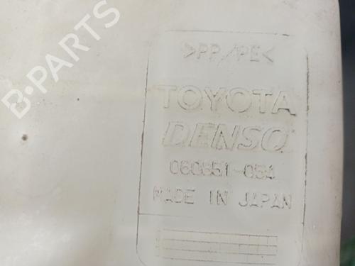 Windscreen washer tank TOYOTA COROLLA Verso (_E12_) 2.0 D-4D (CDE120_, CDE120R) | BP32111636C113 