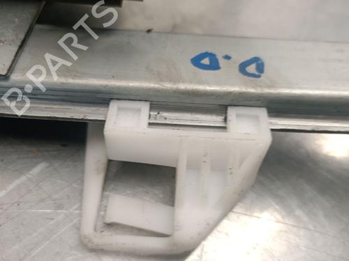 Front right window mechanism PEUGEOT PARTNER Box Body/MPV (5_, G_) 1.9 D | BP28098809C23 
