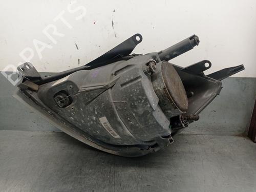Right headlight FORD FIESTA V (JH_, JD_) 1.4 TDCi | BP26206835C29 