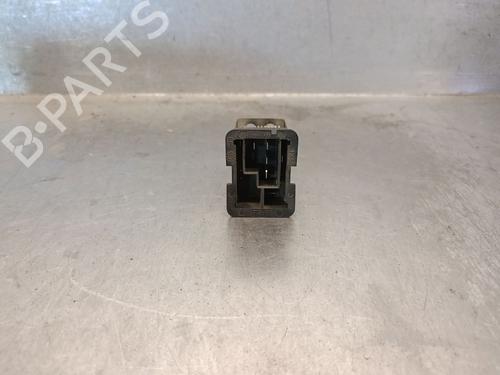 Used Heater resistor OPEL ZAFIRA A MPV (T98) 1.6 16V (F75) (101 hp) 28144086