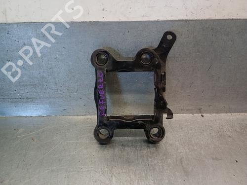 Used Front bumper bracket CITROËN DS5 2.0 HDi 200 Hybrid4 All-wheel Drive (200 hp) 30098084