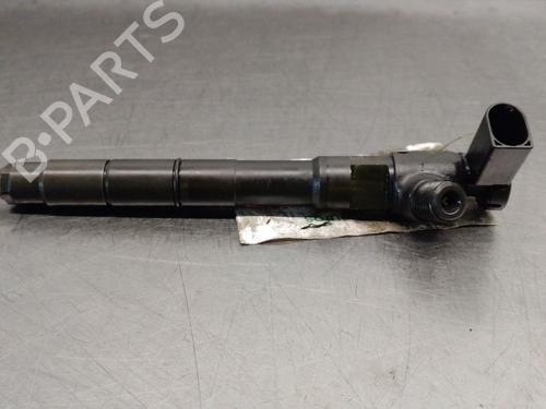 injector-seat-leon-5f1-2012-2013-2014-2015-2016-2017-2018-2019-2020-2021-39429375 main image
