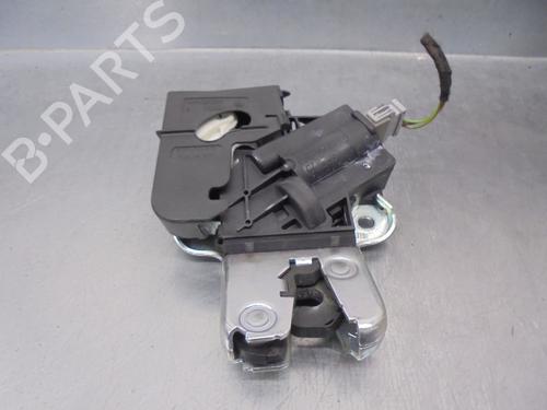Used Tailgate lock AUDI A4 B8 (8K2) 2.0 TDI 16V (140 hp) 15981976