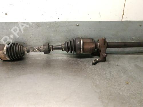 Transmisión delantera derecha Transmisión delantera derecha HONDA CIVIC VIII Hatchback (FN, FK) 2.2 CTDi (FK3) (140 hp) 36888338 36888338
