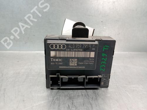 Used Comfort control module AUDI Q7 (4LB) 3.0 TDI quattro (233 hp) 29924647