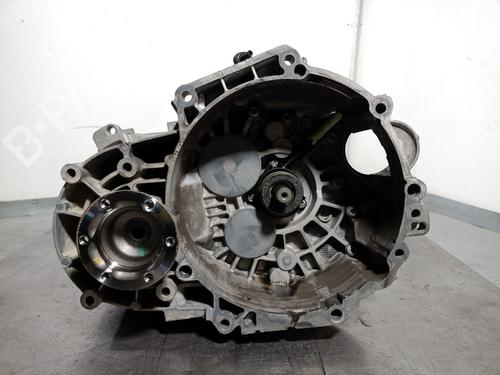 Used Gearbox Gearbox AUDI Q3 (8UB, 8UG) 2.0 TDI (140 hp) 33326290 33326290
