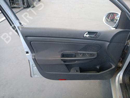Fuse box VW GOLF V (1K1) 1.9 TDI | BP27680874E1 - Image 15