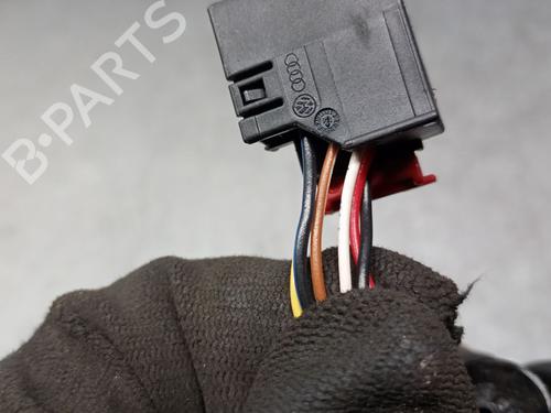 Bakspejl Højre AUDI A3 Sportback (8VA, 8VF) 1.6 TDI | BP30775910C27 