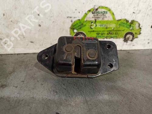 Used Tailgate lock JEEP GRAND CHEROKEE II (WJ, WG) 2.7 CRD 4x4 (163 hp) 5326603