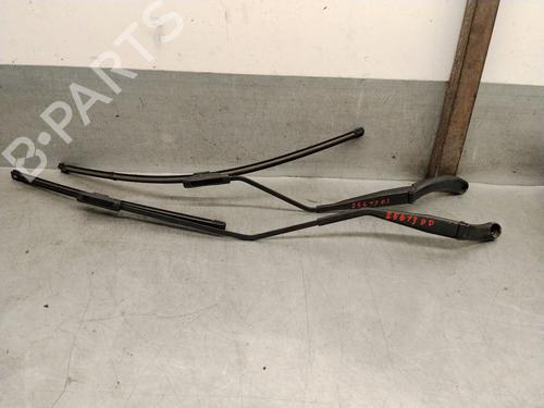 Used Front windshield wiper arm Front windshield wiper arm PEUGEOT BIPPER Tepee 1.4 HDi (68 hp) 36037997 36037997