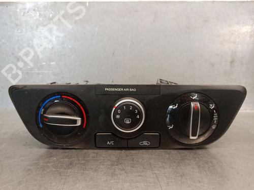 Used Climate control Climate control HYUNDAI i10 III (AC3, AI3) 1.0 MPi (67 hp) 34583245 34583245
