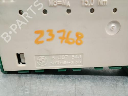 Fuse box BMW 5 (E39) 520 i | BP29808922E1
