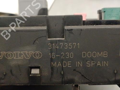 Fuse box VOLVO XC90 II (256) D5 AWD | BP32316750E1 - Image 4