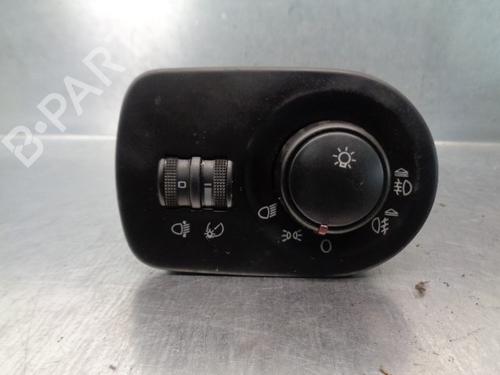 Used Headlight switch SEAT LEON (1P1) [2005-2013]  20265821
